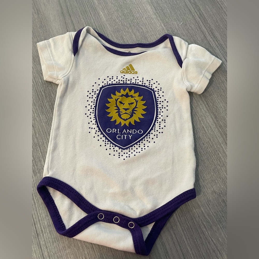 Adidas Baby One Piece Jumpsuit Size 3/6 Months